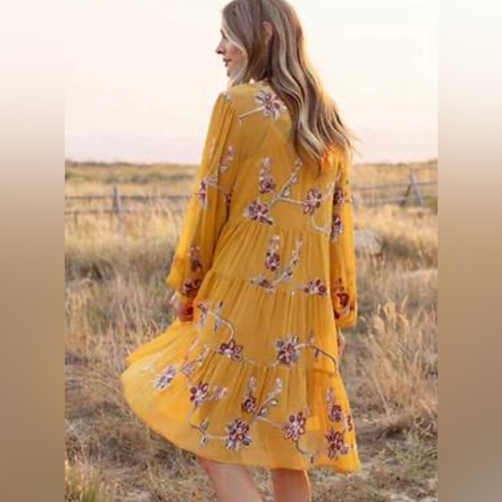 Figueroa & Flower Dress
